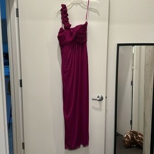 Cache Formal Gown, size 12, Purple/Magenta